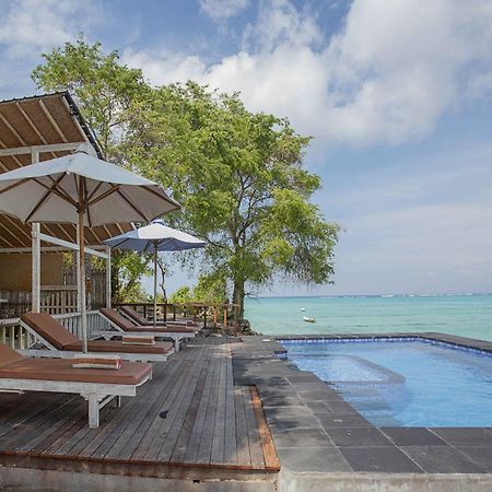 Wooden Beach Sunset Cottages Nusa Lembongan  Exterior photo